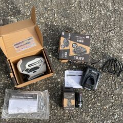 お買い得：　新品　充電式ジグソーに加え、充電器もセットにしての画像