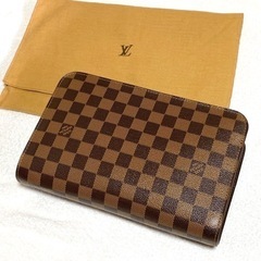 LOUIS VUITTON バッグの画像