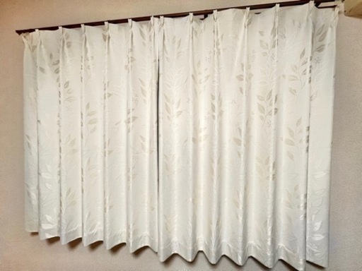 【美品】遮光1級・遮熱・遮音カーテン135cm