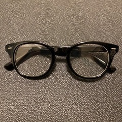 伊達メガネ　クリアレンズ　スクエア　軽量　疲れにくいの画像