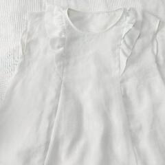 フリル　薄手のカットソー　ホワイト