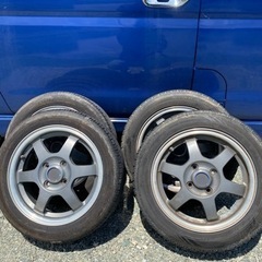 車のパーツ タイヤ、ホイール