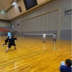 バドミントンしませんか🏸