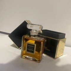 CHANEL香水古い物だと思います　