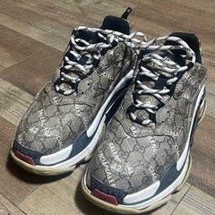 バレンシアガグッチ　スニーカー