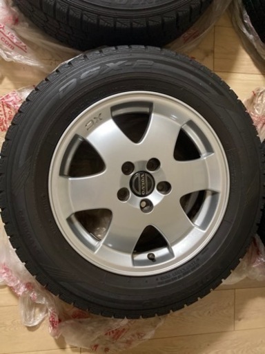 車のパーツ タイヤ、ホイール