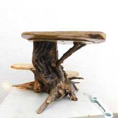 盆栽飾り棚3段の画像
