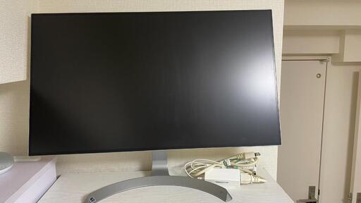 期間限定値下　美品 LG ゲーミングモニター 27インチ ホワイト