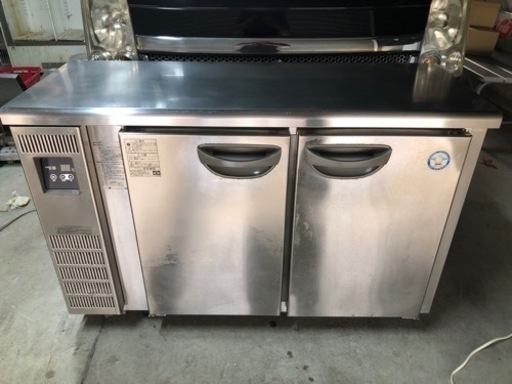 福島工業　台下冷蔵庫　コールドテーブル