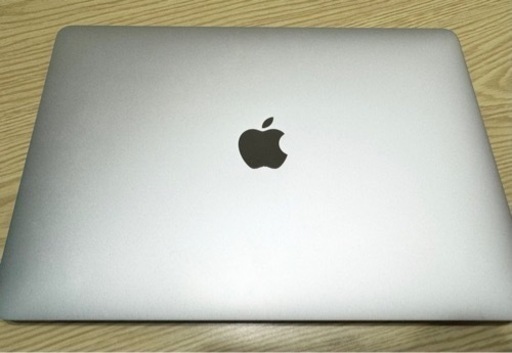 ノートパソコン MacBook Air  13inch  corei3 2020