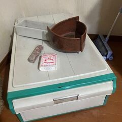 見慣れた衣装ケース　上も一緒の画像