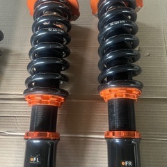 ポルシェ 958カイエンSフルタップ全長調整式車高調の画像