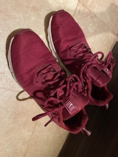 NIKE スニーカー　27cm