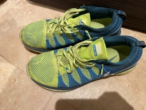 NIKE シューズ