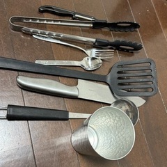 【無料】調理器具 鍋、カッター セットの画像