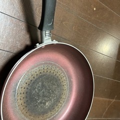【無料】調理器具 鍋、カッター セットの画像