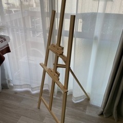 イーゼルの画像