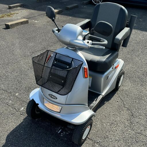 動作品☆SERIO セリオ 電動カート 遊歩パートナー SBT40 シルバー シニアカー ハンドル形電動車いす
