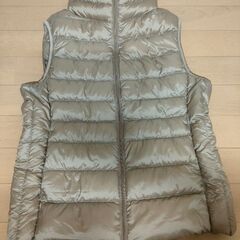MサイズUNIQLOダウンベスト