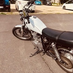 YAMAHA  SR400 RH01Jの画像