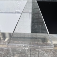 白黒アクリル水槽の画像