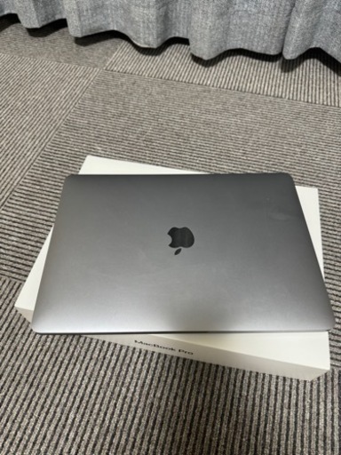 こたつ MacBook pro2016