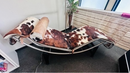 LC4 コルビジュエ ポニースキン　リプロダクト