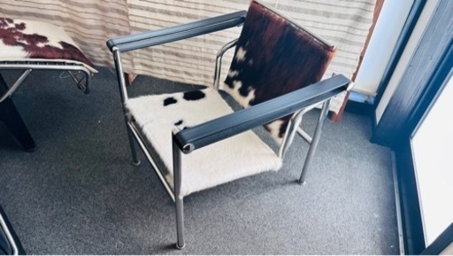 LC1  ル・コルビジュエ　ポニースキン　リプロダクト