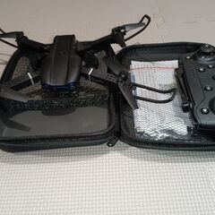 ドローン＋バッテリーパック２個付　100g以下トイドローン　飛行...