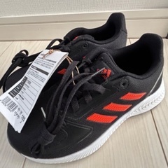 adidasシューズ⭐︎18cm⭐︎新品