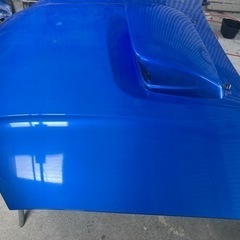 インプレッサボンネット涙目の画像