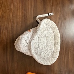 抱っこ紐　新生児用インサート