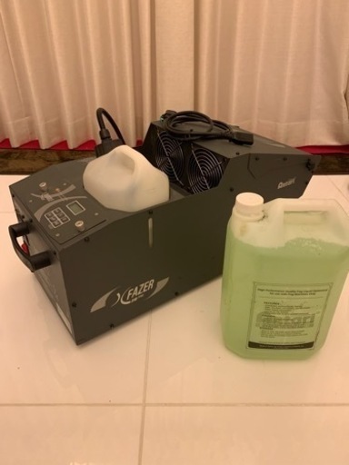 再投稿 Fazer スモークマシーン