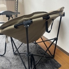 ホールアース（Whole Earth） マーメイドチェア ベージュ　の画像