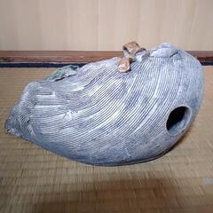 たぬきの置き物　陶器の画像