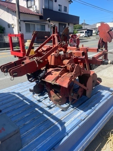 トラクター　マルチ張り機