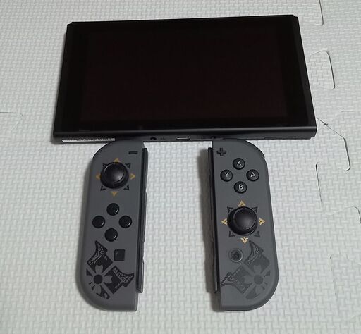 【引き取り限定】【近日終了予定】Nintendo Switch　モンスターハンターライズ（ソフトなし） スペシャルエディション＋Fit