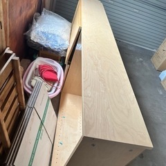右の棚　家具 の画像