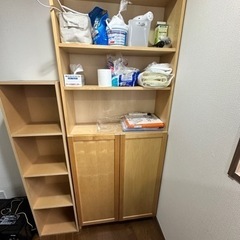右の棚　家具 の画像