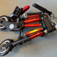 8インチ 折りたたみ コンパクト自転車 6.7kg ノーパンクタイヤ