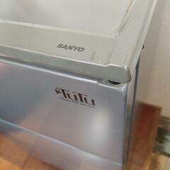 取引完了。m(_ _)m小型冷蔵庫 製氷動作確認剤　　　の画像