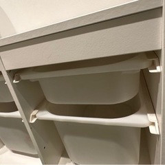 TROFAST トロファスト+引き出し5個　IKEAイケア の画像