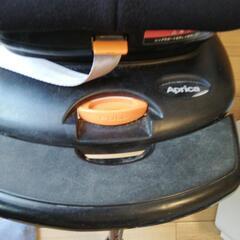 値下げしました　APRICA  チャイルドシートの画像