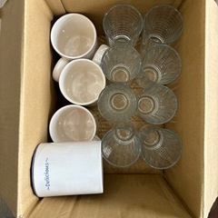コップ差し上げます。