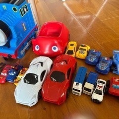おもちゃ ミニカー　トミカ・トーマスなど