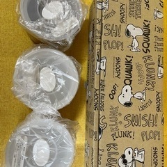 【新品】スヌーピー入れ物の画像