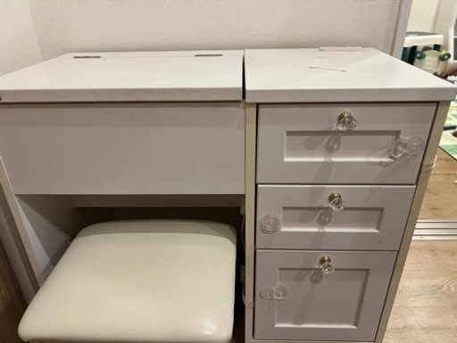 家具 鏡付きドレッサー　\n