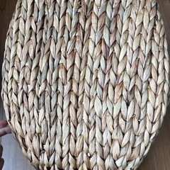 カゴ　自然素材バスケット　ニトリの画像