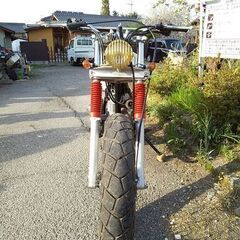 ヤマハ　ＴＷ２００　初期型改　エンジンＯＨ済みフレーム塗装済みの画像