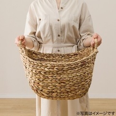 カゴ　自然素材バスケット　ニトリの画像